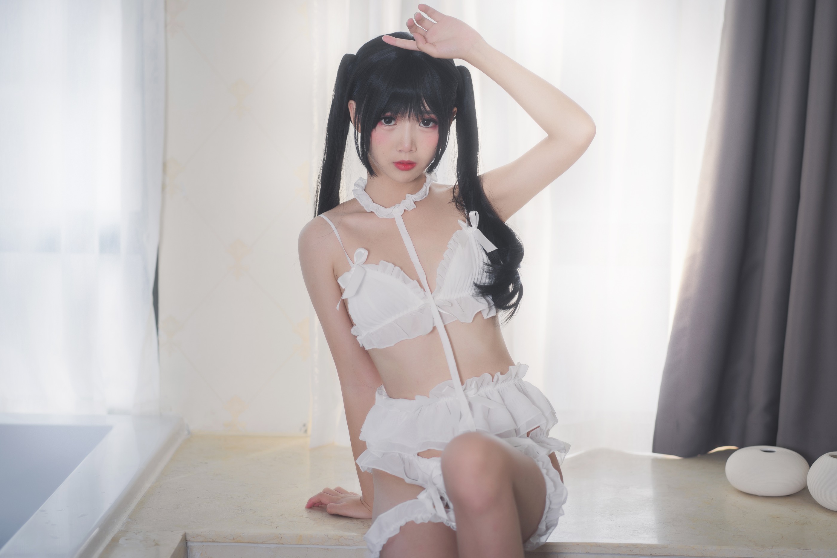 图片[1]-面饼仙儿 – NO.015 Coser面饼仙儿 脑内少女 白内衣 [17P]-XikXak